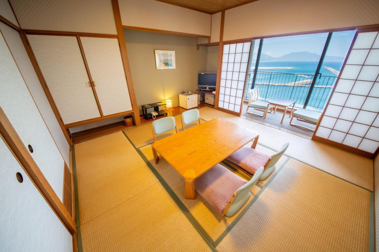 Kokumin Shukusha Marine Terrace Ashiya Hotell Kitakyūshū Exteriör bild